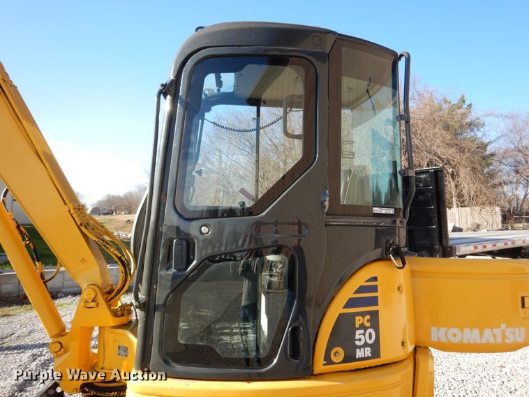 image for item GL9763 2006 Komatsu PC50MR-2  mini excavator