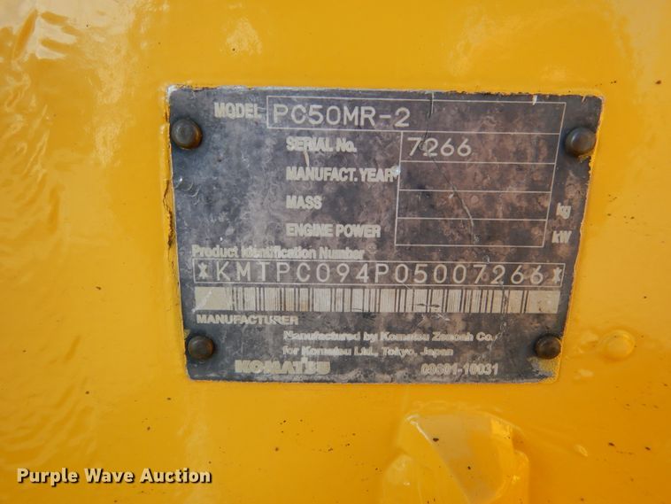 image for item GL9763 2006 Komatsu PC50MR-2  mini excavator