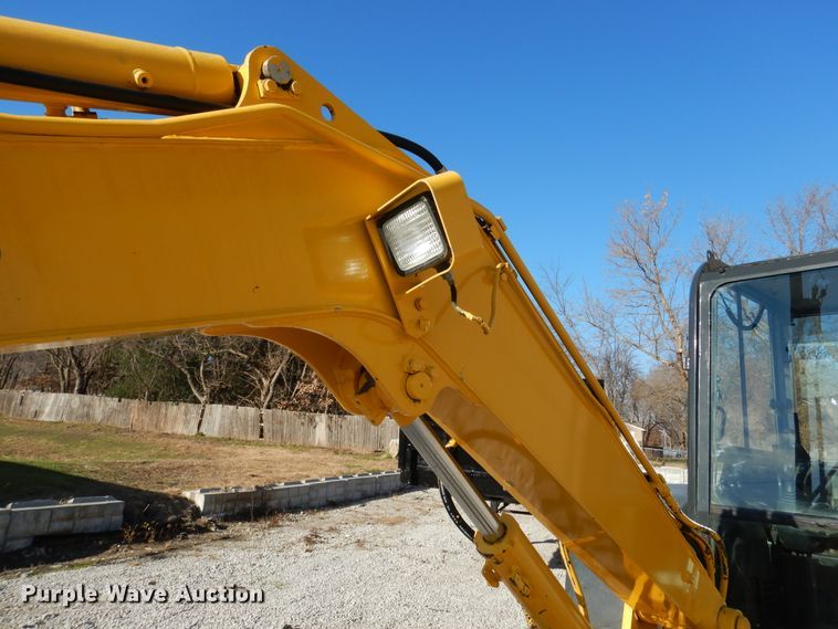 image for item GL9763 2006 Komatsu PC50MR-2  mini excavator