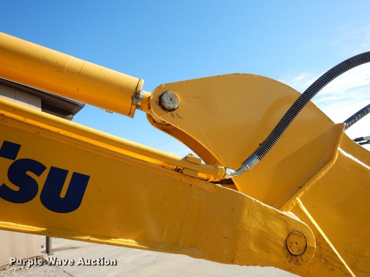 image for item GL9763 2006 Komatsu PC50MR-2  mini excavator