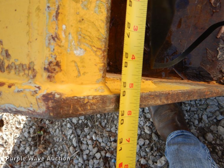 image for item GL9763 2006 Komatsu PC50MR-2  mini excavator