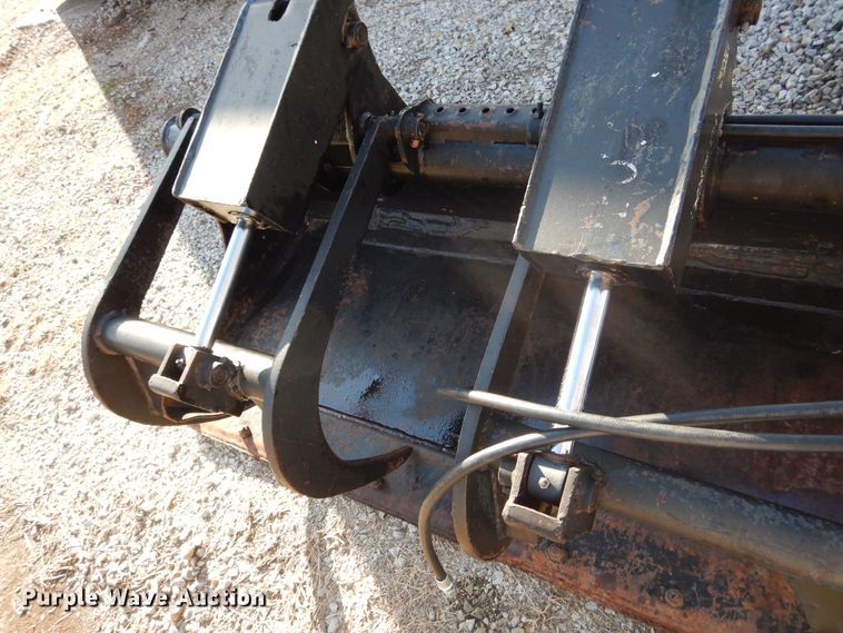 image for item GL9765 Bobcat 67"W skid steer grapple bucket