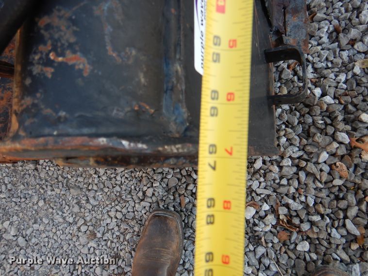 image for item GL9765 Bobcat 67"W skid steer grapple bucket