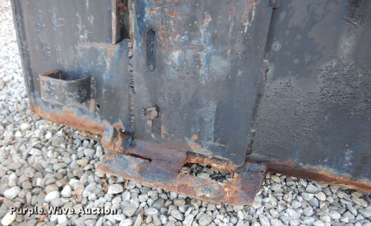 image for item GL9765 Bobcat 67"W skid steer grapple bucket