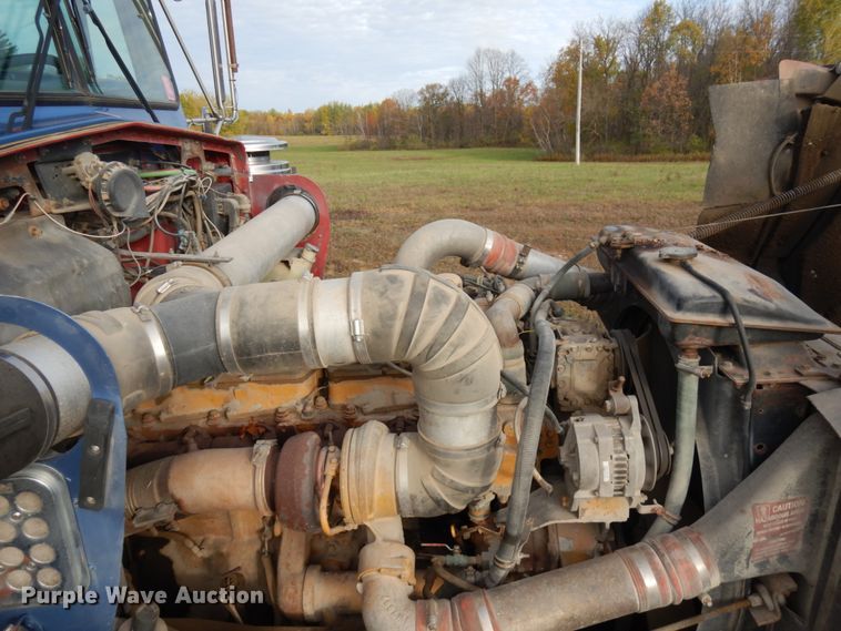 image for item HD9044 1993 Kenworth  tank truck