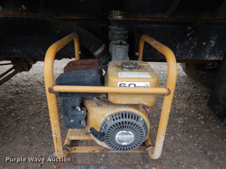 image for item HD9045 1986 Kenworth W900  tank truck