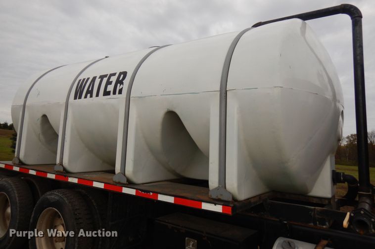 image for item HD9045 1986 Kenworth W900  tank truck