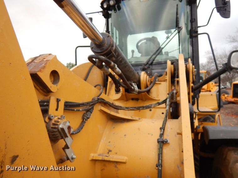 image for item HD9153 2017 Caterpillar 926M  high lift wheel loader