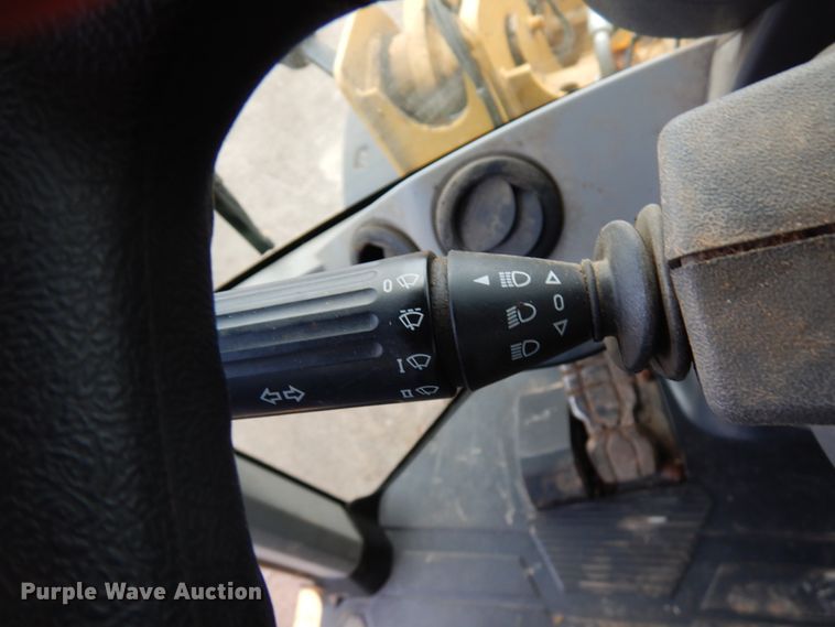 image for item HD9153 2017 Caterpillar 926M  high lift wheel loader