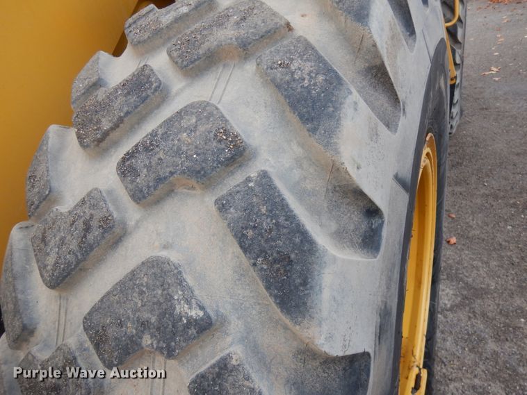 image for item HD9153 2017 Caterpillar 926M  high lift wheel loader
