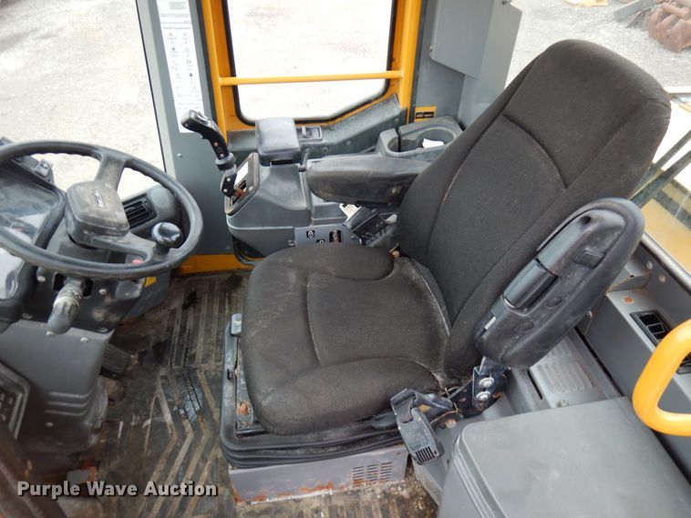 image for item HD9154 2014 Kawasaki 65Z V  wheel loader