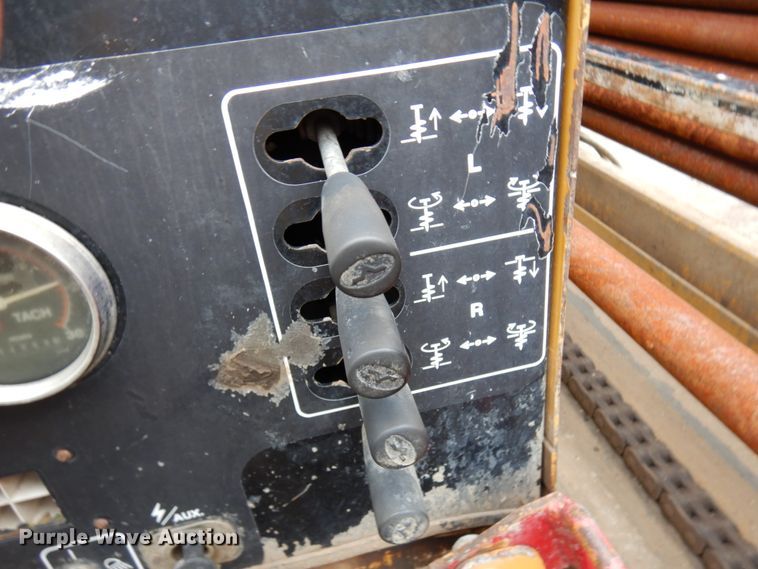 image for item HD9156 2005 Vermeer D16X20A Navigator  directional boring unit