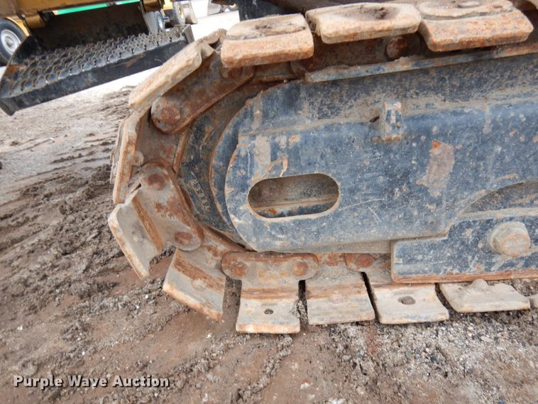 image for item HD9156 2005 Vermeer D16X20A Navigator  directional boring unit