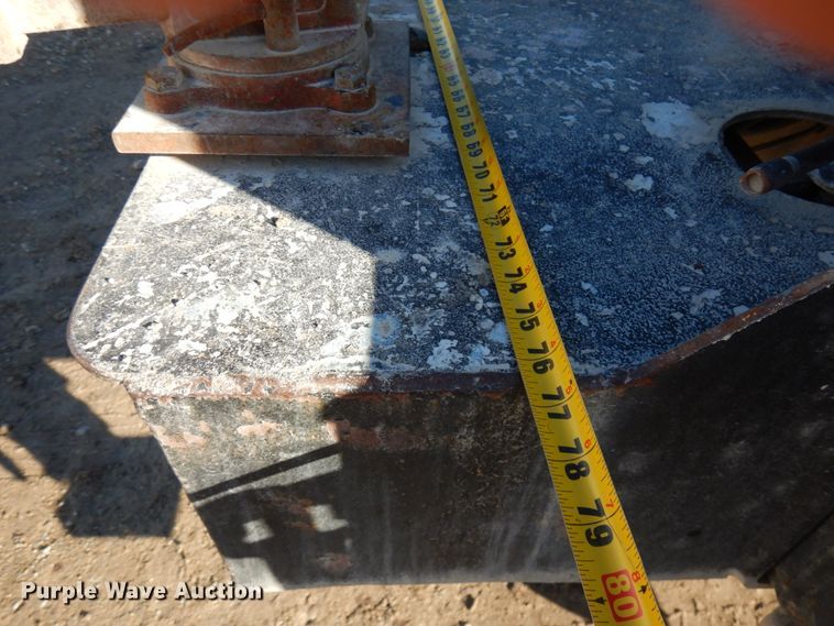 image for item HD9159 2006 GMC C4500  utility truck with crane