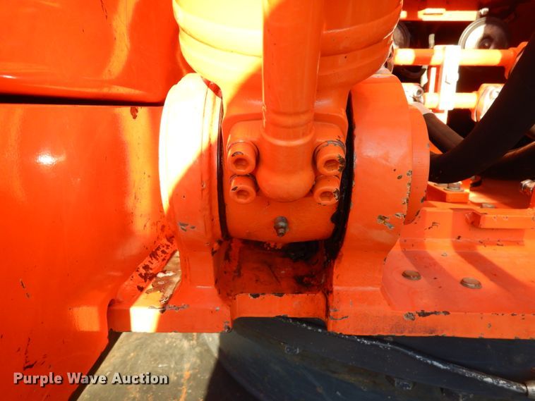 image for item HD9176 2014 Doosan DX225LC-3 excavator