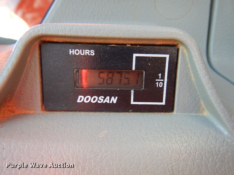 image for item HD9176 2014 Doosan DX225LC-3 excavator