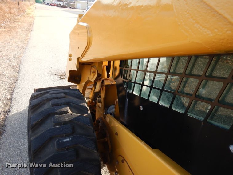 image for item HD9180 2015 Caterpillar 262D  skid steer loader