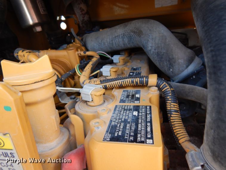 image for item HD9180 2015 Caterpillar 262D  skid steer loader