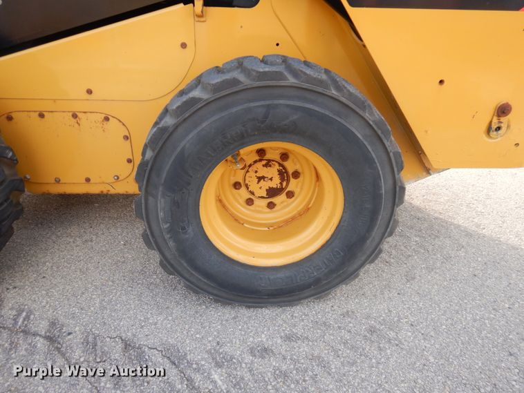 image for item HD9180 2015 Caterpillar 262D  skid steer loader