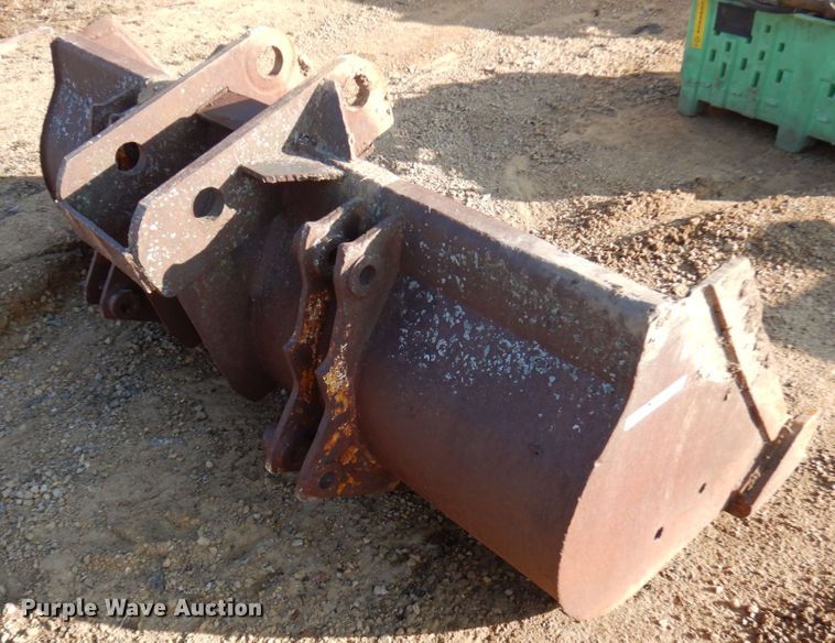 image for item HD9195 85"W bucket