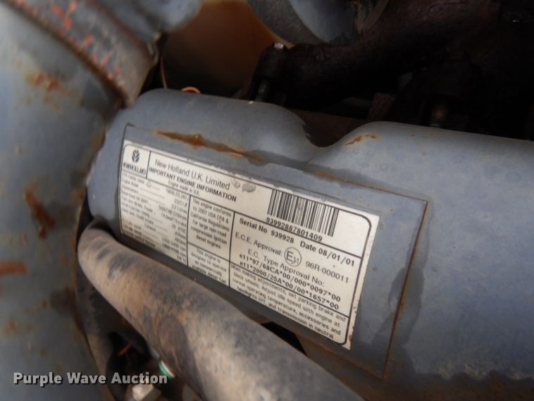 image for item HD9231 2001 New Holland LS180  skid steer loader