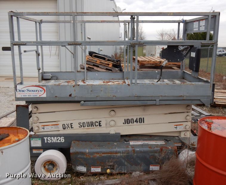 image for item HD9236 Terex TSM26  scissor lift