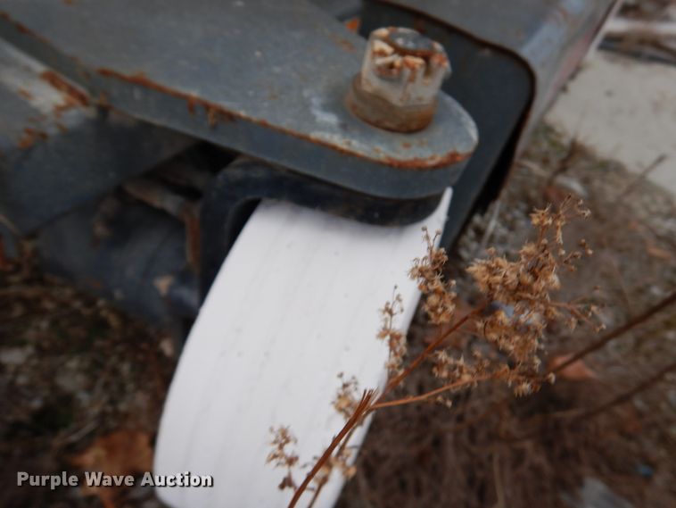 image for item HD9236 Terex TSM26  scissor lift