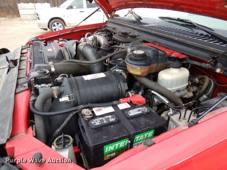 image for item HD9237 2005 Ford F450 Super Duty  Crew Cab utility truck