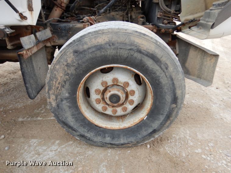 image for item HD9239 1997 Mack RD690S  ready mix truck