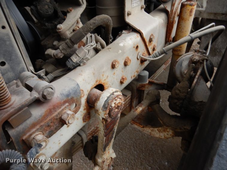 image for item HD9241 1999 Mack RD  ready mix truck