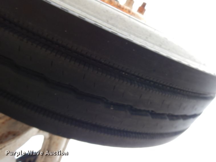 image for item HD9241 1999 Mack RD  ready mix truck