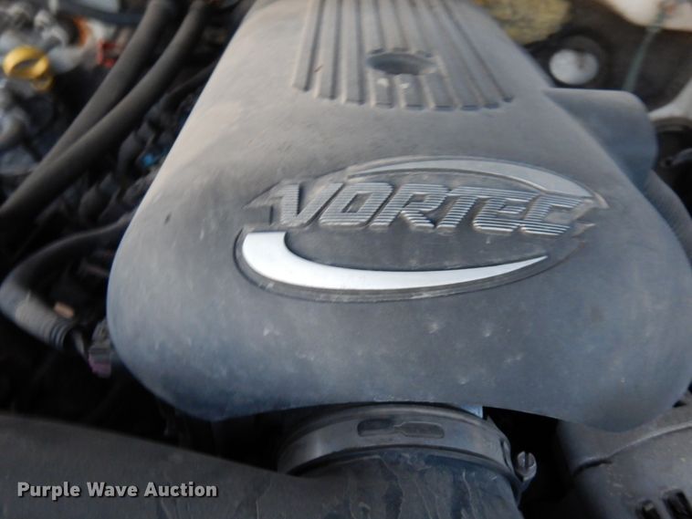 image for item HD9246 2003 Chevrolet Silverado 1500  Crew Cab pickup truck