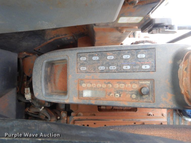 image for item HG9754 2005 Komatsu PC308USLC-3 excavator