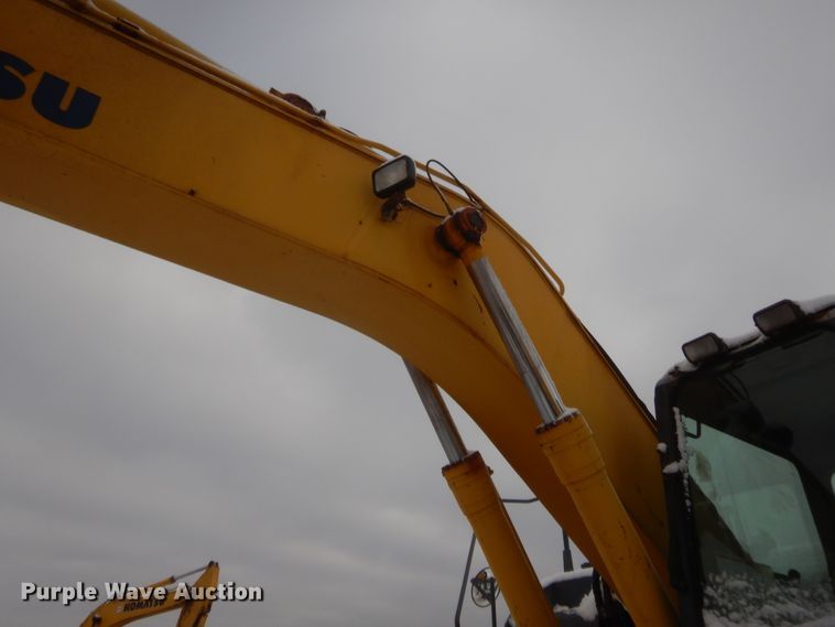 image for item HG9754 2005 Komatsu PC308USLC-3 excavator