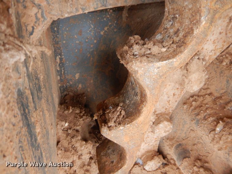 image for item HG9754 2005 Komatsu PC308USLC-3 excavator