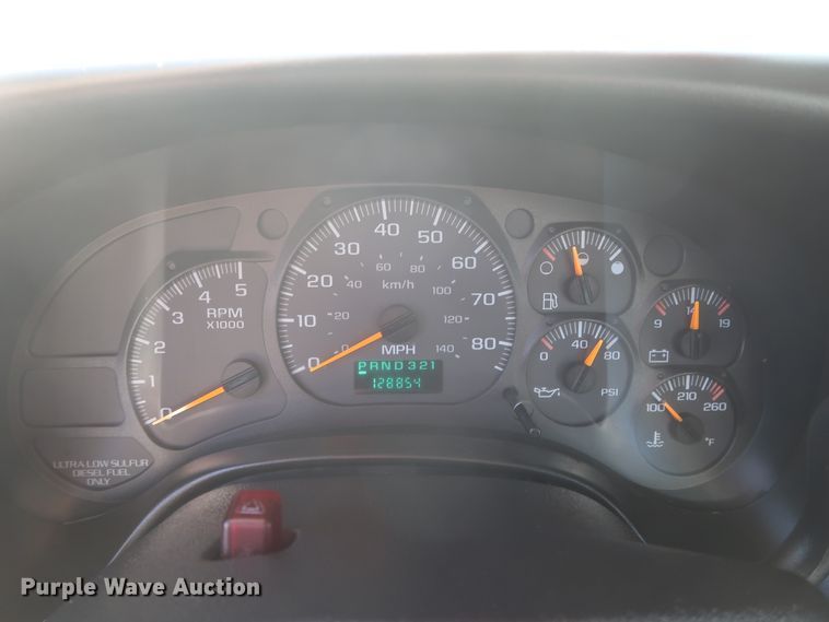 image for item HK9608 2009 GMC C5500  bucket truck