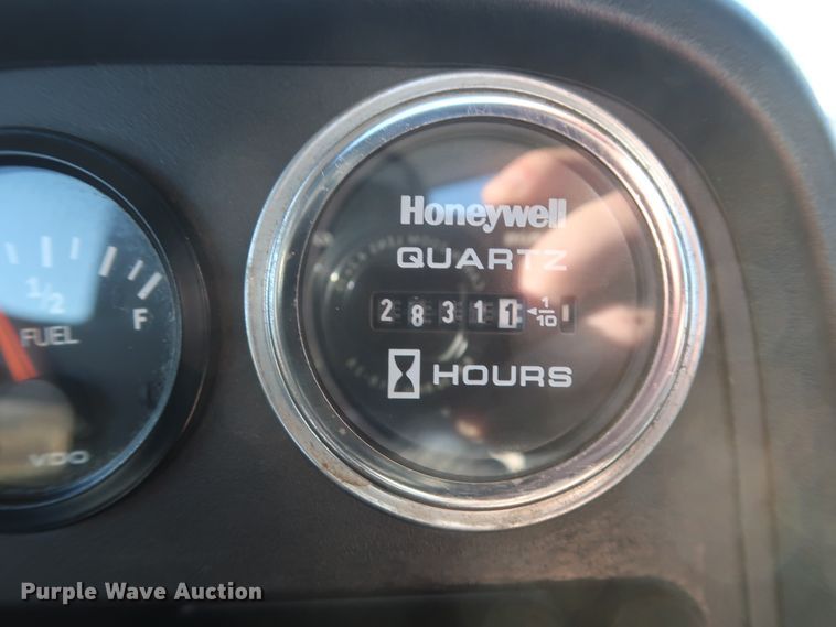 image for item HK9608 2009 GMC C5500  bucket truck