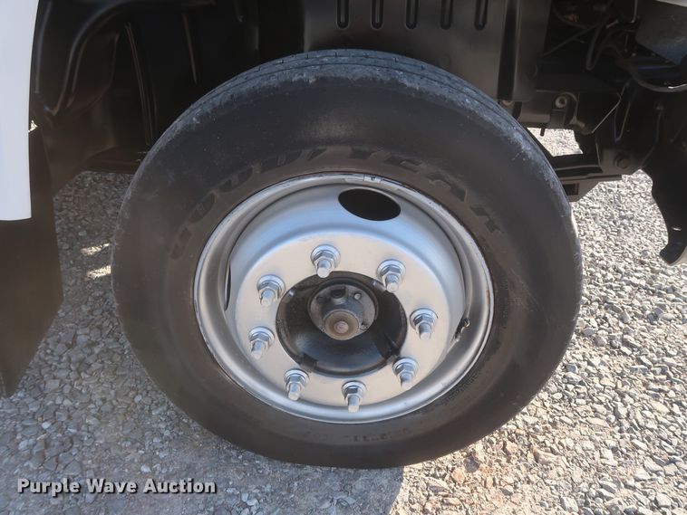 image for item HK9608 2009 GMC C5500  bucket truck