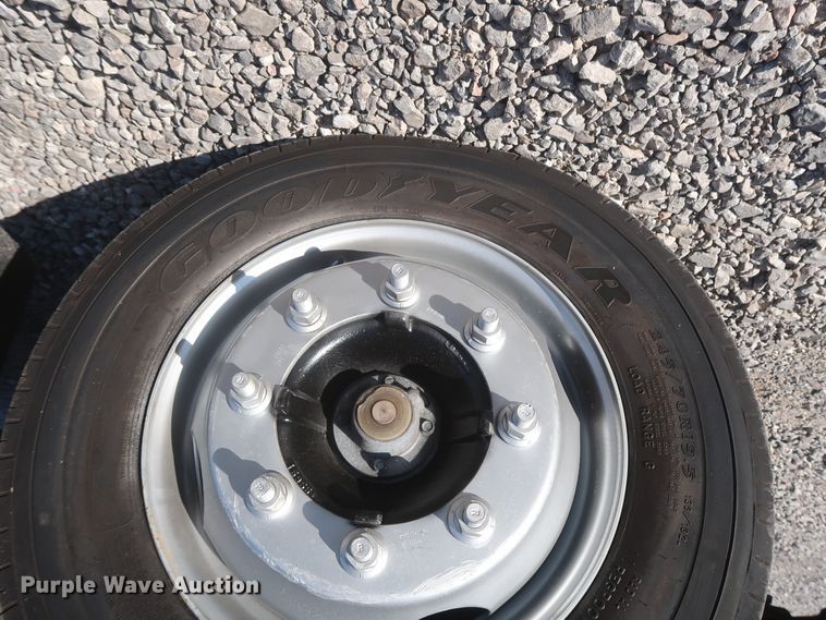 image for item HK9608 2009 GMC C5500  bucket truck