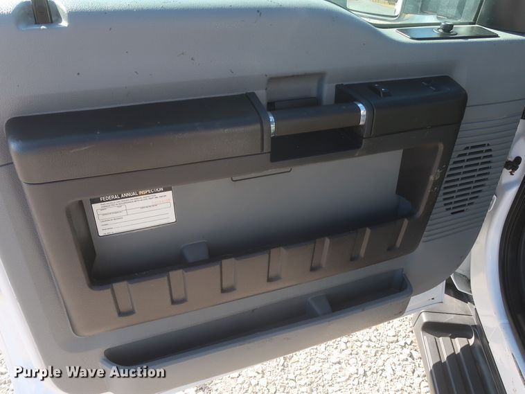 image for item HK9610 2015 Ford F550 Super Duty XL  sewer jetter truck