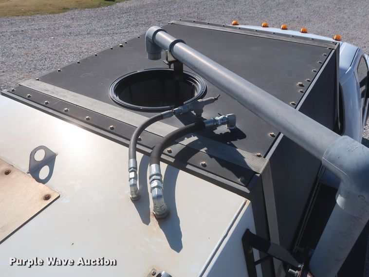 image for item HK9610 2015 Ford F550 Super Duty XL  sewer jetter truck