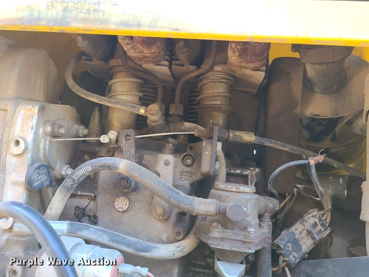 image for item HM9332 2001 Wacker RT820  trench compactor