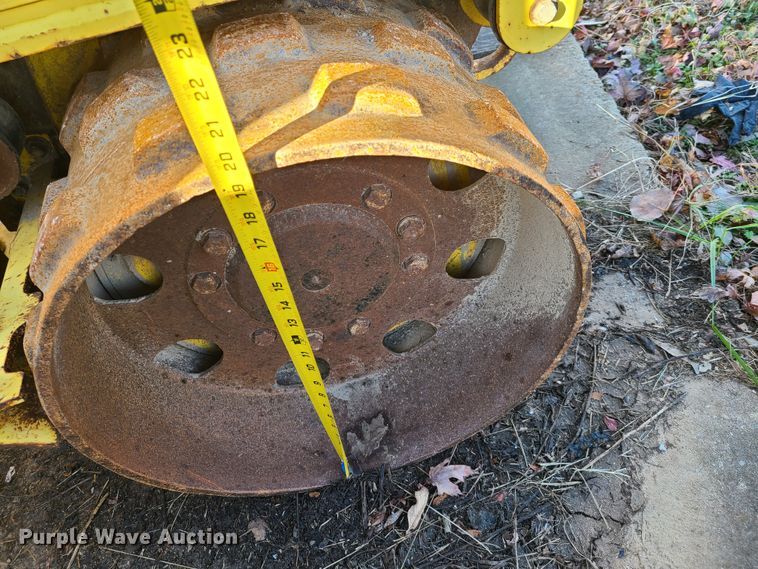 image for item HM9332 2001 Wacker RT820  trench compactor