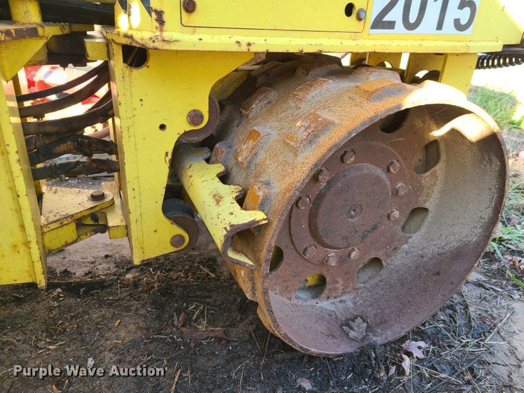 image for item HM9332 2001 Wacker RT820  trench compactor