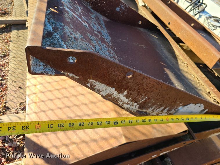 image for item HM9334 (10) concrete forms