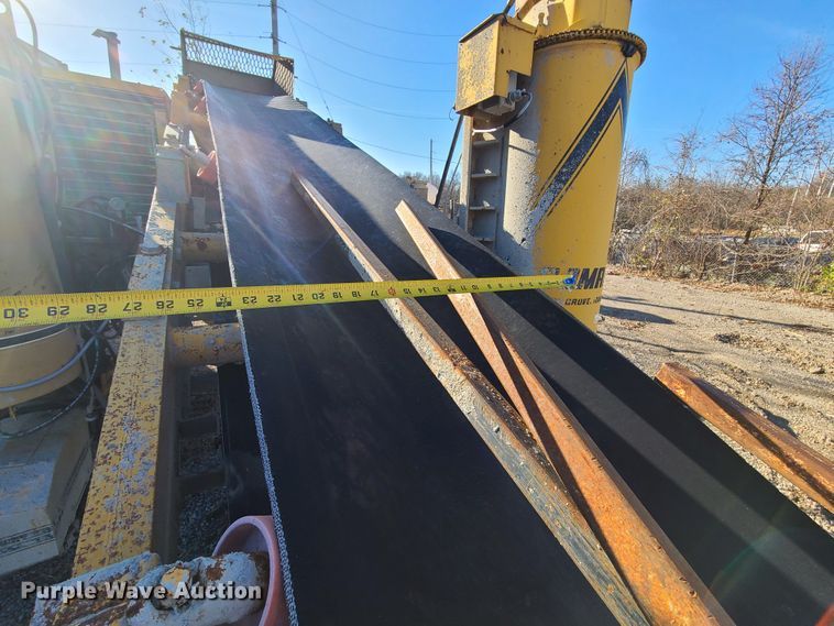 image for item HM9337 Gomaco GT6300 curb machine