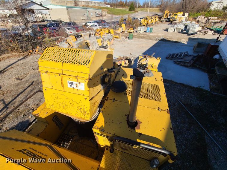 image for item HM9337 Gomaco GT6300 curb machine