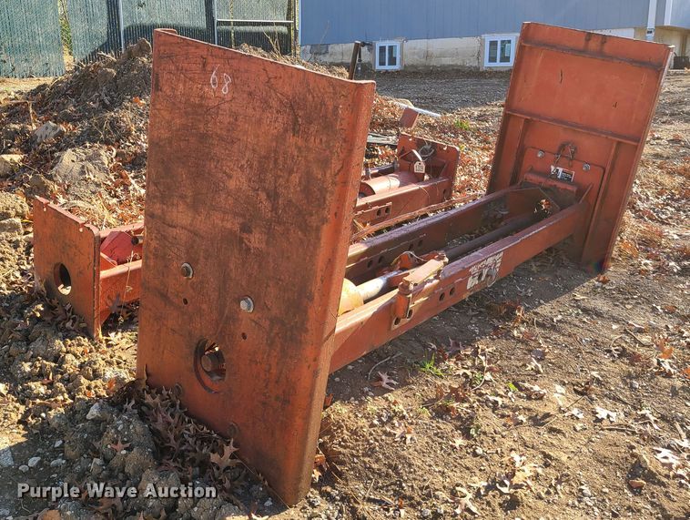 image for item HM9342 (2) Ditch Witch P80 rod pusher