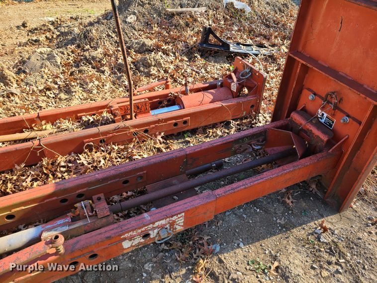 image for item HM9342 (2) Ditch Witch P80 rod pusher