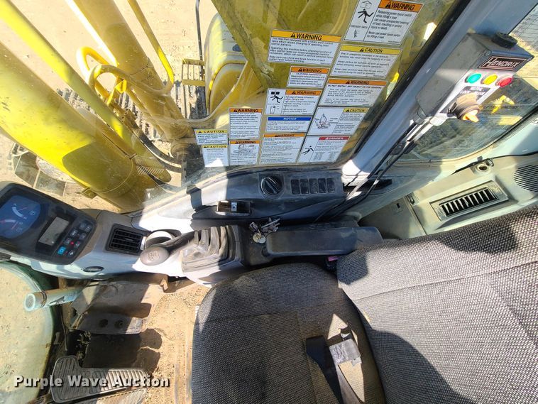 image for item HM9349 2006 Kobelco SK330LC  excavator